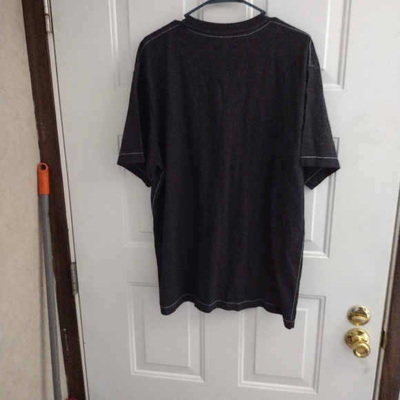 T Shirt - Picture 2 of 3